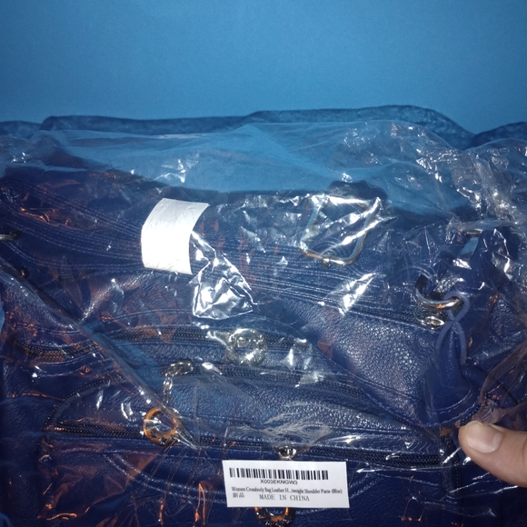 Tianhengyi Leather Crossbody Bag Midnight Blue Multi Pockets Shoulder Purse NIB - Picture 7 of 10